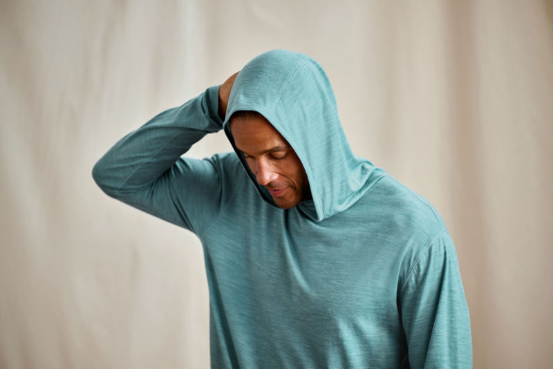 Men's Outbound Merino Hoodie - MINERAL BLUE HEATHER image number 1