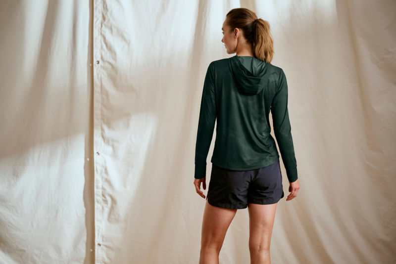 Women&rsquo;s Ultralight 5" Shorts - MINERAL BLUE image number 2