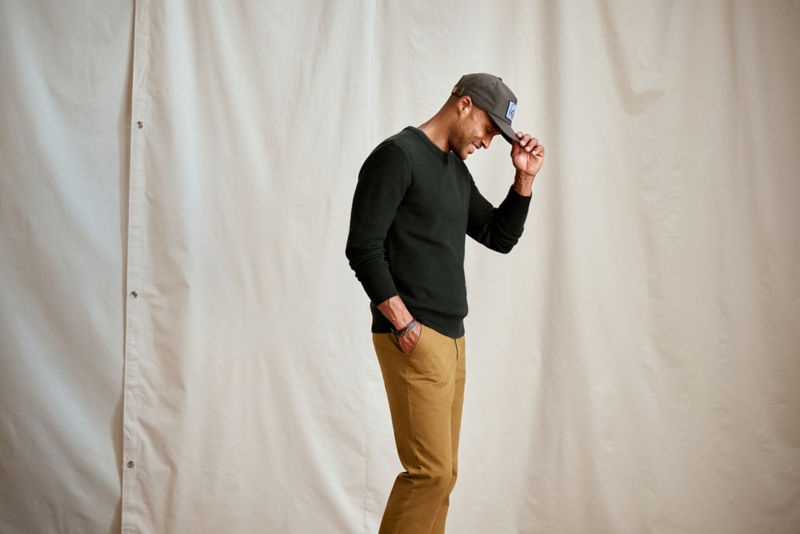 Merino Piqu&eacute; Crewneck Sweater - DARK NAVY image number 4