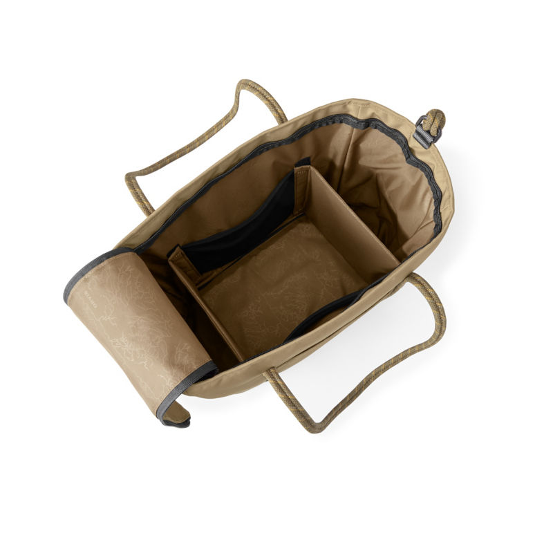 Tough Trail&reg; Dog Travel Tote - BRONZE image number 1