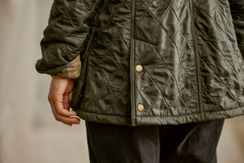 Women&rsquo;s Barbour&reg; Beadnell Polarquilt Jacket - OLIVE image number 3