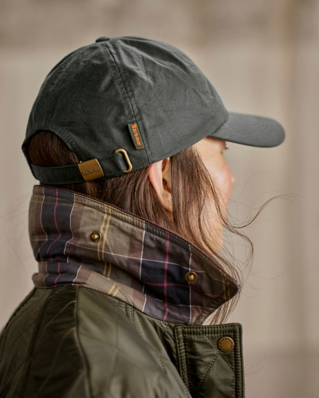 Women&rsquo;s Barbour&reg; Beadnell Polarquilt Jacket - OLIVE image number 4