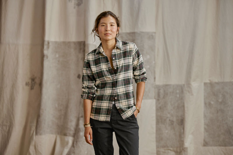 Perfect Flannel Shirt - DARK PINE