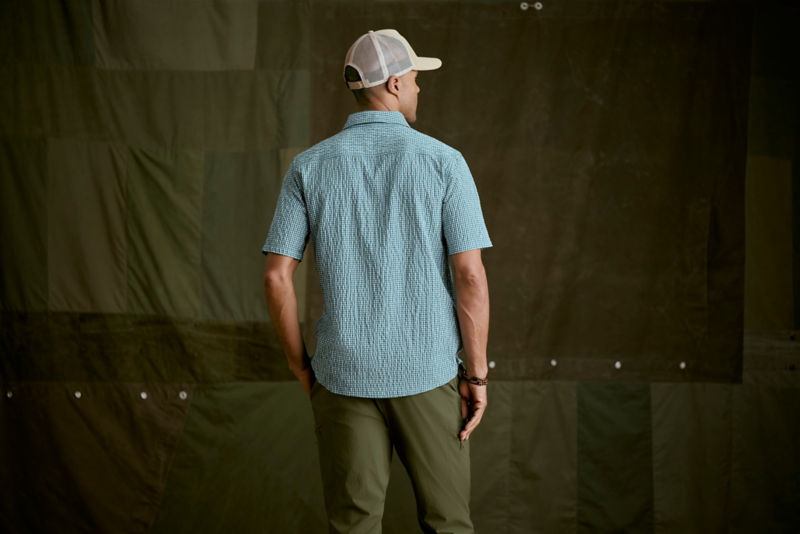 Men&rsquo;s Clearwater Short-Sleeve Shirt - BLUE LAGOON/SNOW image number 4