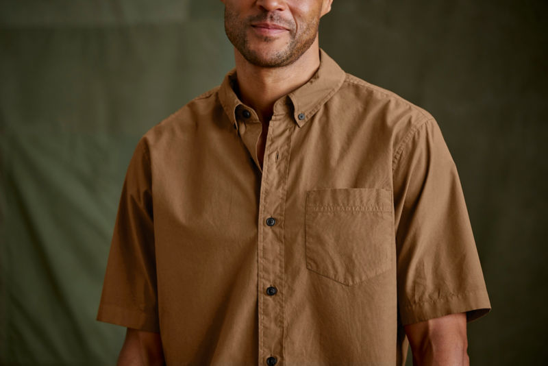 Garment-Dyed Poplin Short-Sleeve Shirt - BLUE LAGOON image number 2