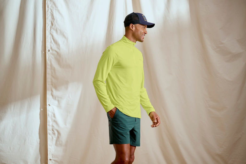 Men's Sun Defense 1/4-Zip - CITRUS image number 2