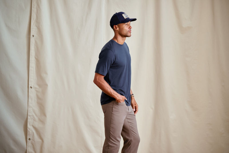 Men&rsquo;s Outbound Merino Short-Sleeve T-Shirt - TRUE NAVY image number 2