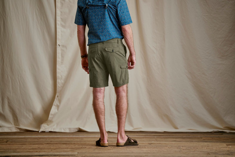 Men&rsquo;s 1856 Stretch Poplin Cargo Shorts - KHAKI image number 6