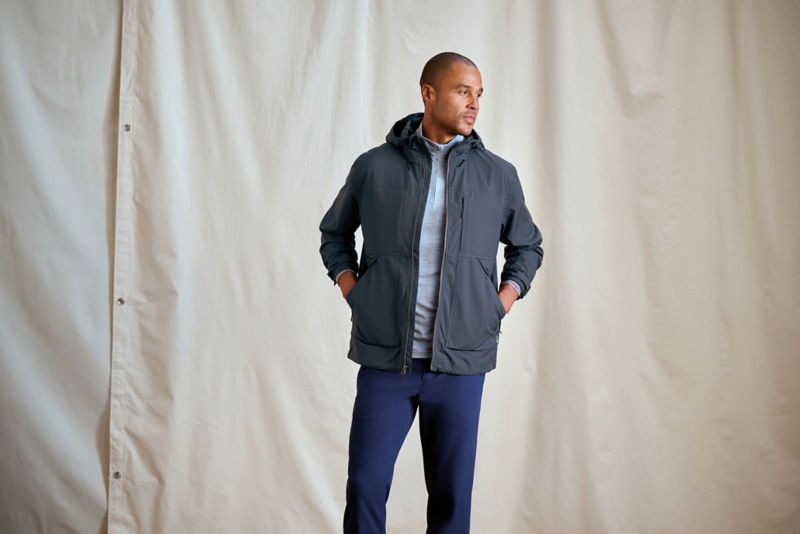 Men&rsquo;s Outbound Pack & Go Jacket - CARBON