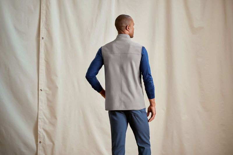 Men&rsquo;s Outbound Fleece Vest - STERLING image number 4