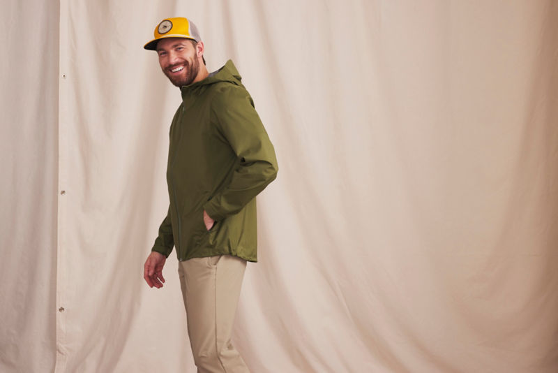 Men&rsquo;s Ultralight Storm 2.5L Jacket - MOSS image number 4