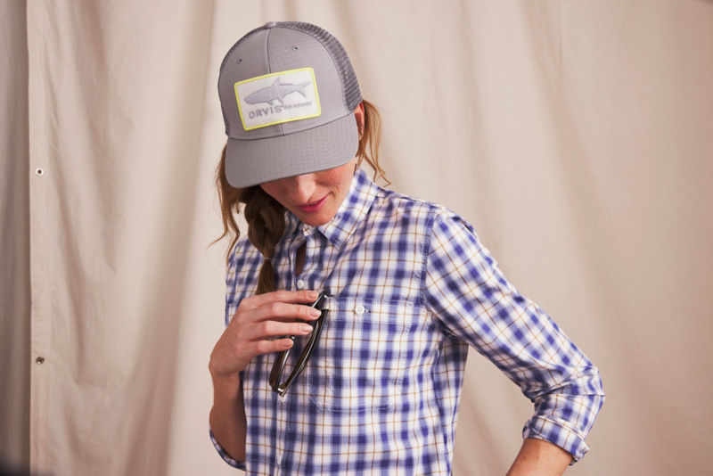 Women&rsquo;s River Guide Long-Sleeve Shirt - PEWTER BLUE GINGHAM image number 2