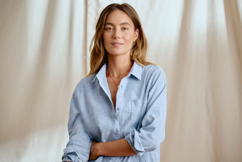 Performance Linen Midi Shirt Dress - MOSS image number 2