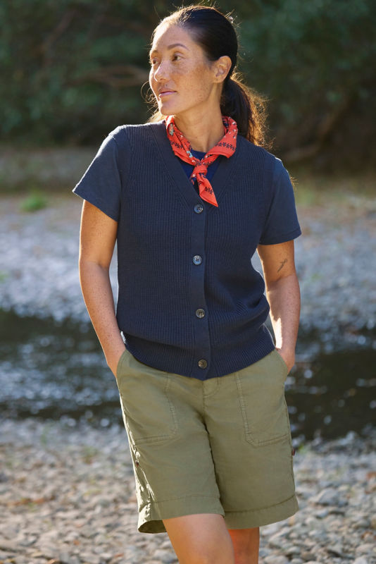 Ribbed Sweater Vest - TRUE NAVY