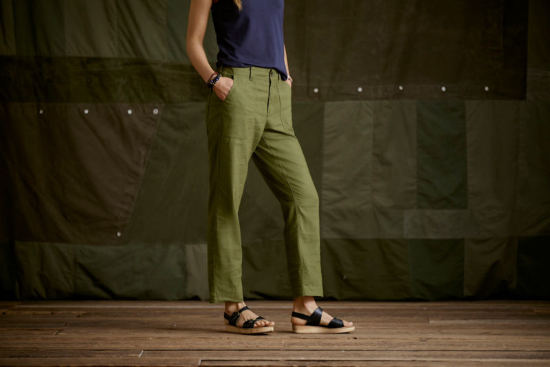 Women's 1856 Linen Utility Pants - SHIITAKE image number 4