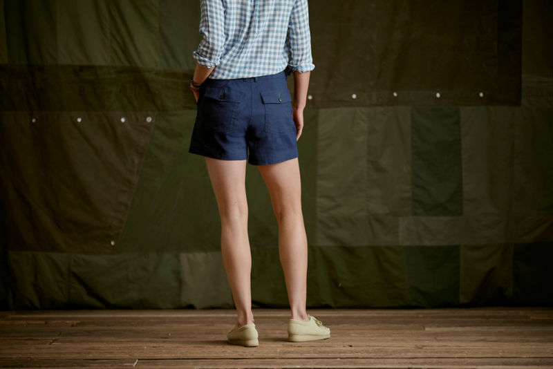 Women&rsquo;s 1856 Linen 5" Utility Shorts - TRUE NAVY image number 4