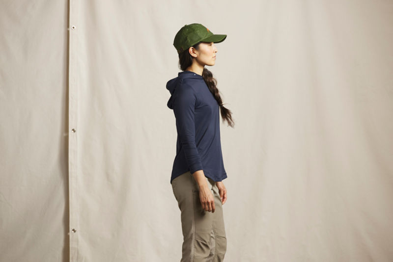 Women&rsquo;s Sun Defense Hoodie - TARRAGON RIDGE CAMO image number 2