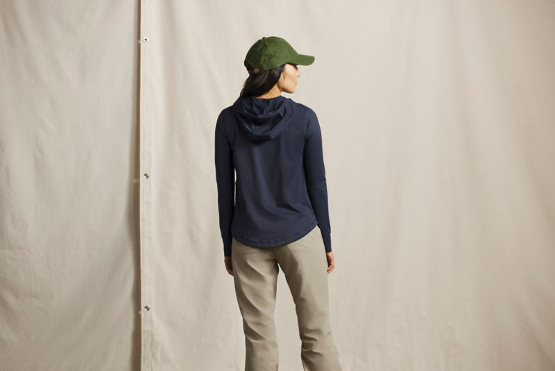 Women&rsquo;s Sun Defense Hoodie - TARRAGON RIDGE CAMO image number 5