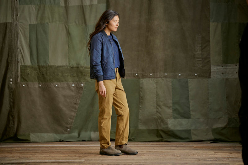 Women's 1856 Quilted Bomber Jacket - TRUE NAVY image number 4