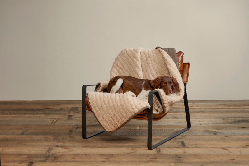 Tough Trail&reg; Softshell Fleece Dog Throw - OLIVE image number 2