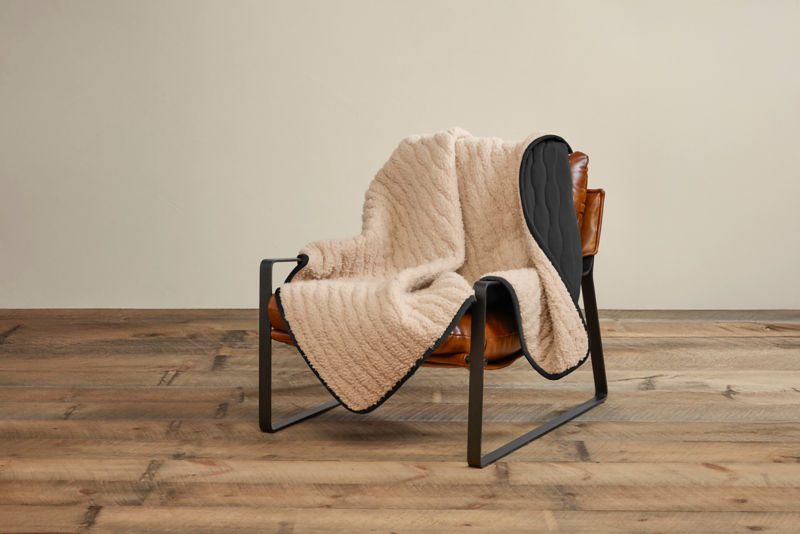 Tough Trail&reg; Softshell Fleece Dog Throw - BLACK image number 2