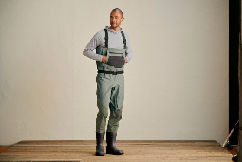 Clearwater Bootfoot Waders - SAGEBRUSH