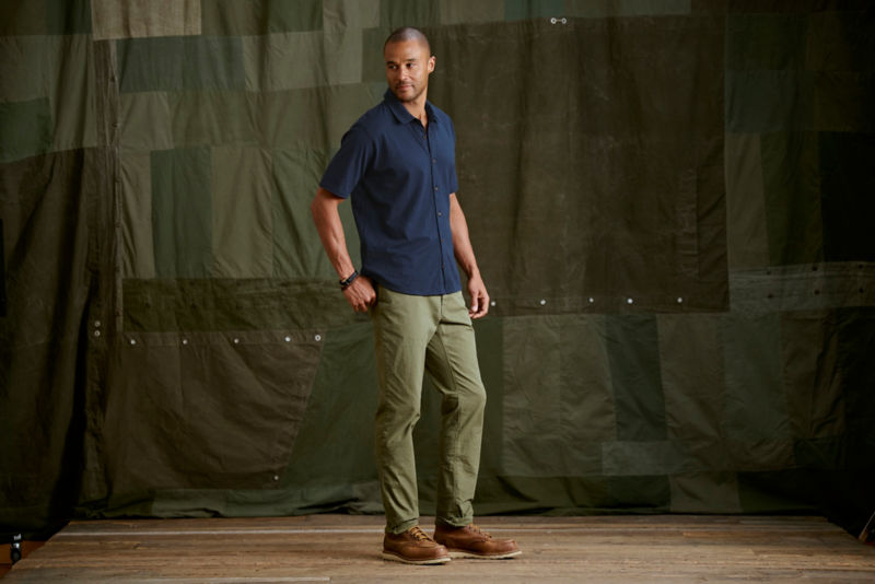 Men&rsquo;s Bromley Knit Button-Down Short-Sleeve Shirt - TRUE NAVY image number 3