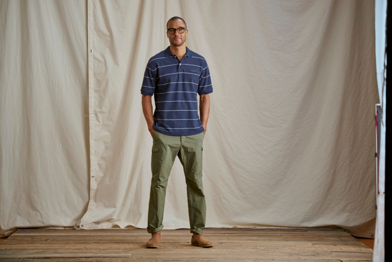 Men's 1856 Stretch Poplin Regular Fit Cargo Pants - TARRAGON image number 0