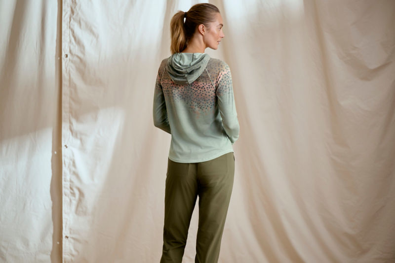 Women&rsquo;s DriCast&trade; Hoodie - RAINBOW TROUT image number 4