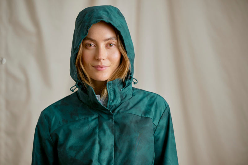 Women&rsquo;s Outbound Pack & Go Jacket - PEACOCK STORM PRINT image number 1