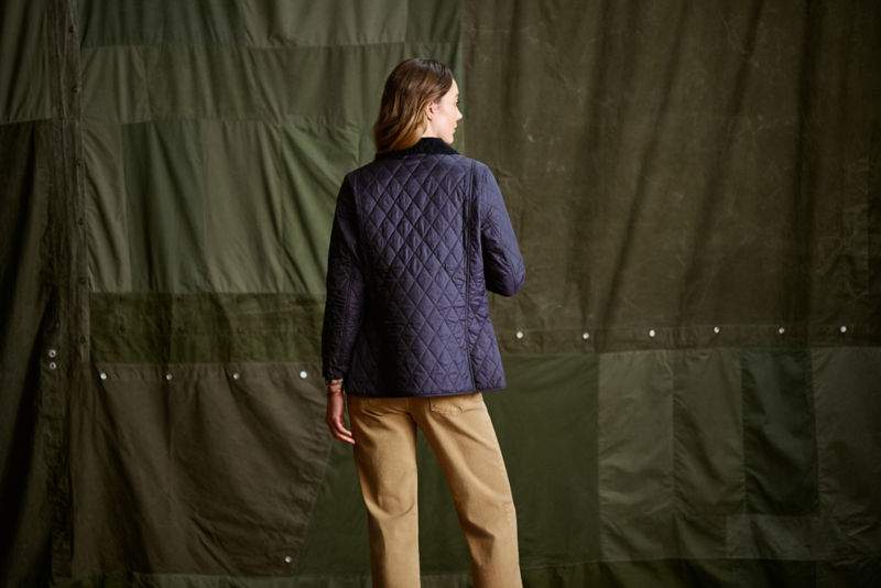 Barbour&reg; Annandale Quilted Jacket - NAVY image number 3