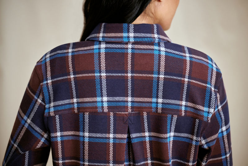 Women&rsquo;s Snowy River Button-Down Long-Sleeve Shirt - RAISIN/BLUE PLAID image number 2