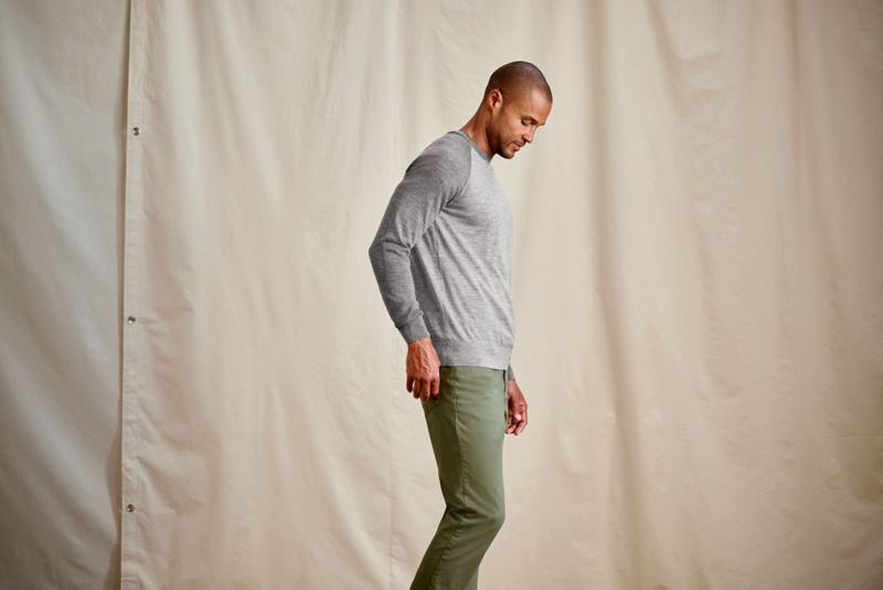 Lightweight Merino Crewneck Sweater - DARK GREY/LIGHT GREY COLORBLOCK image number 3