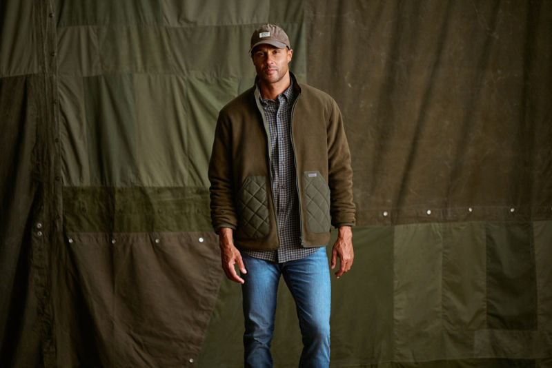 Barbour&reg; Lowich Fleece Jacket - OLIVE