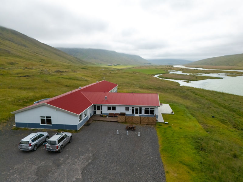 Icelandic Waters With Tom Rosenbauer -  image number 1