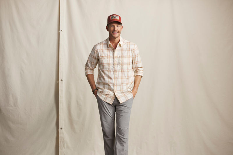 Men&rsquo;s River Guide Long-Sleeve Shirt - DARK NAVY/ARTIC PLAID image number 1