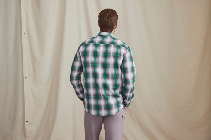 Men&rsquo;s Angler Long-Sleeve Work Shirt - BOTTLE GREEN/NAVY PLAID image number 4