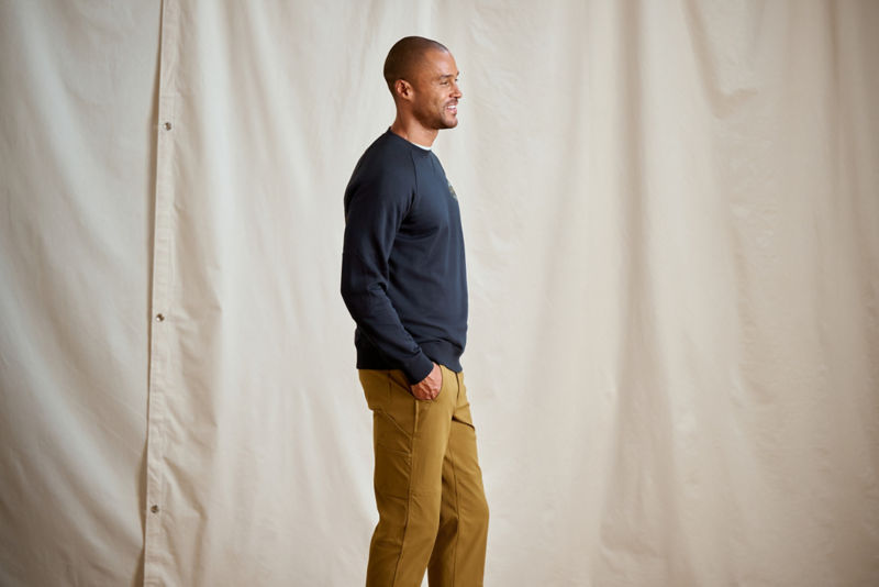 Men&rsquo;s Campfire Crewneck Sweatshirt - DARK NAVY image number 3