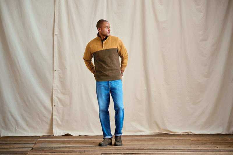 Men&rsquo;s Battenkill Colorblock Quilted 1/4-Snap Sweatshirt - FIELD KHAKI/ESPRESSO image number 3