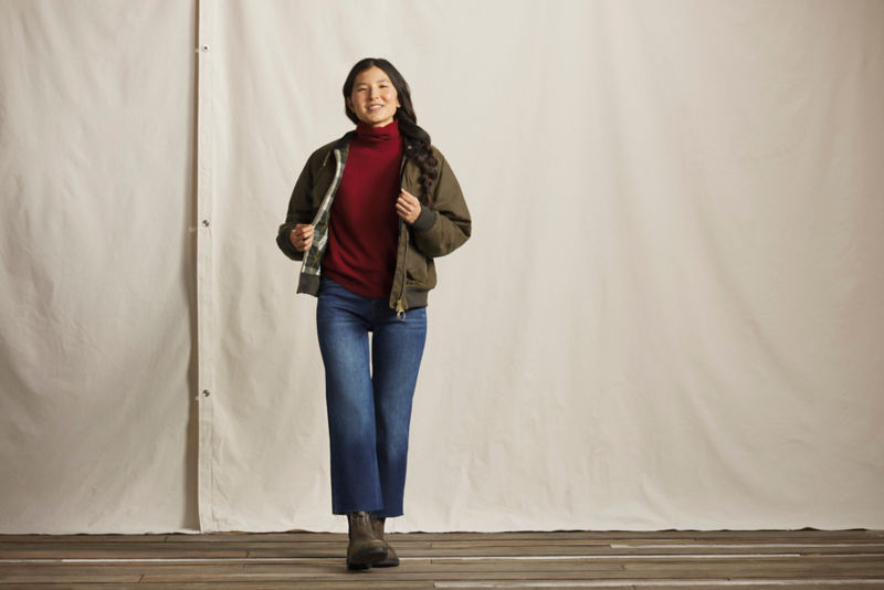 Barbour&reg; Ivybridge Waxed Jacket - BEECH/ANCIENT image number 4