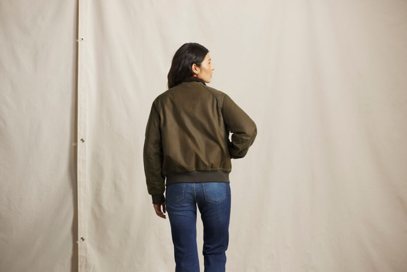 Barbour&reg; Ivybridge Waxed Jacket - BEECH/ANCIENT image number 3