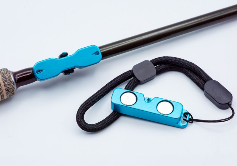 Cling Mag Grab Rod Rack - BLUE image number 1