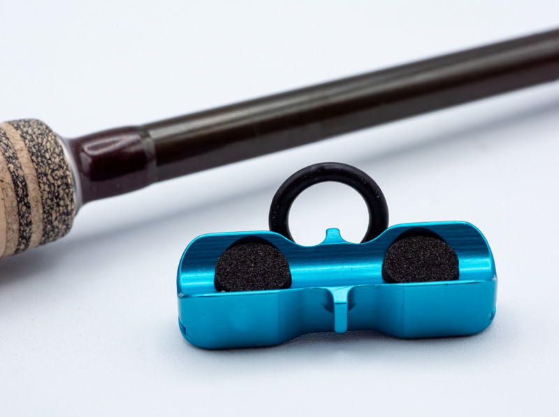 Cling Mag Grab Rod Rack - BLUE image number 4