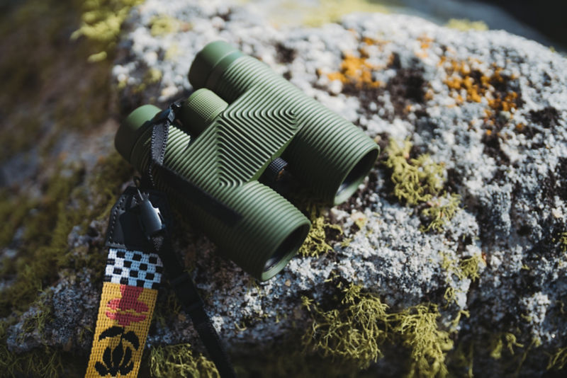 Nocs Pro-Issue 8x42 Binoculars - CANOPY (GREEN) image number 3