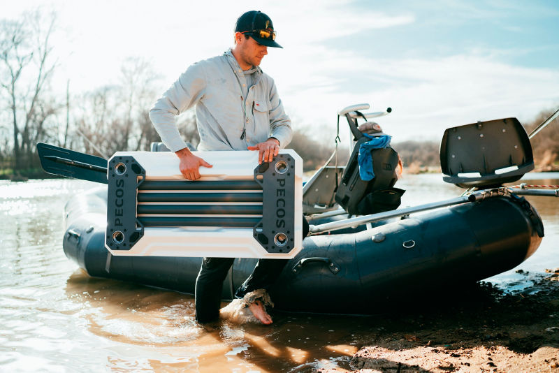 PECOS Convertible Outdoor Table - BLANCO/TANNER GRAY