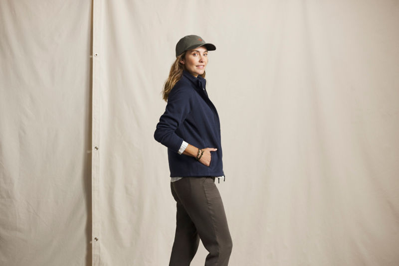 Women&rsquo;s R65&trade; Sweater Fleece Jacket - DARK NAVY image number 1