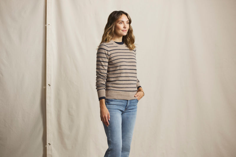 Striped Cashmere Crewneck Sweater - OATMEAL HEATHER STRIPE image number 1