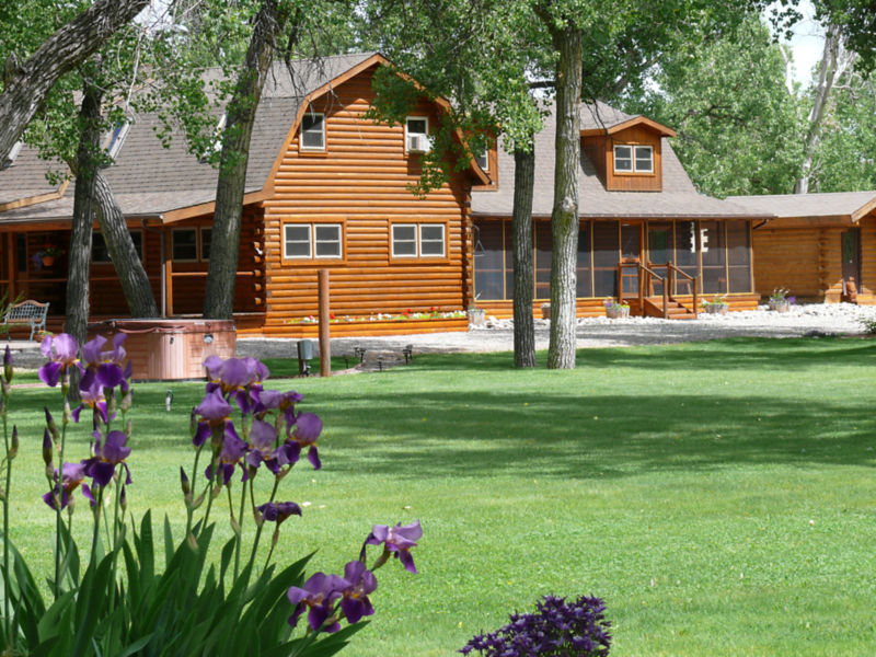 Eagle Nest Lodge, MT -  image number 4