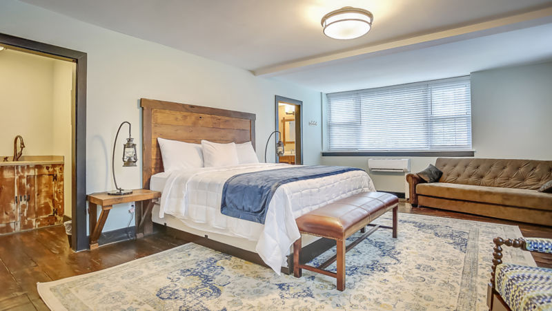 Allenberry Resort & Lodging -  image number 3