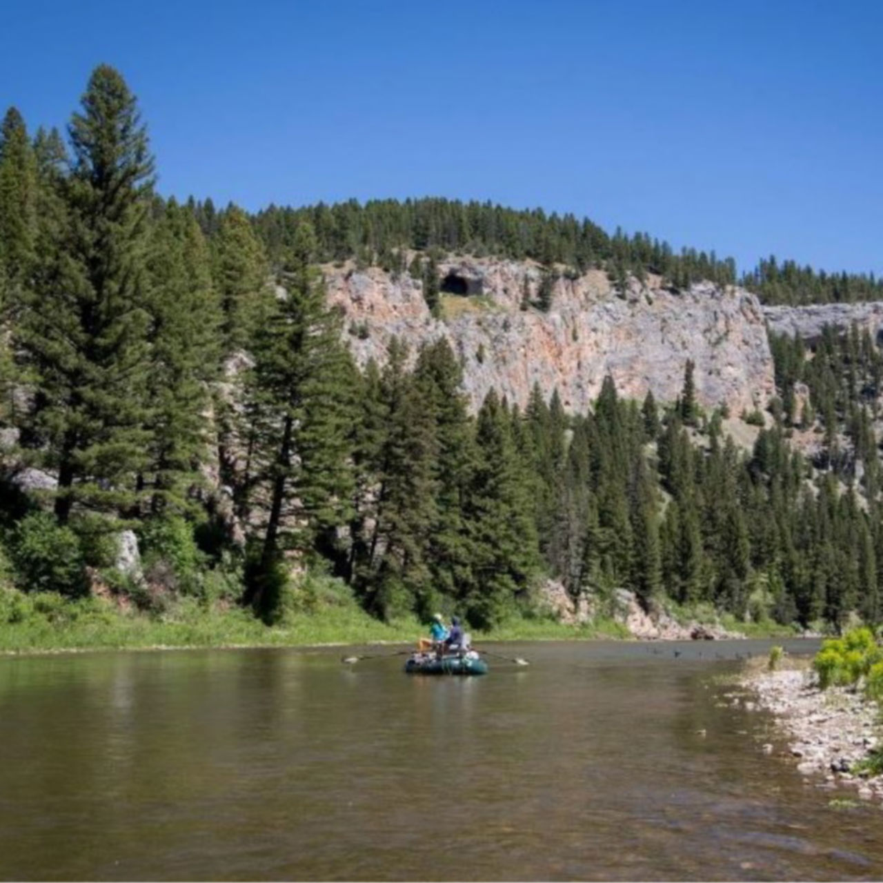 Smith River Float with PRO Outfitters -  image number 2